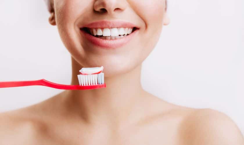 How to Care for Your Veneers and Laminates: Tips from a Dentist